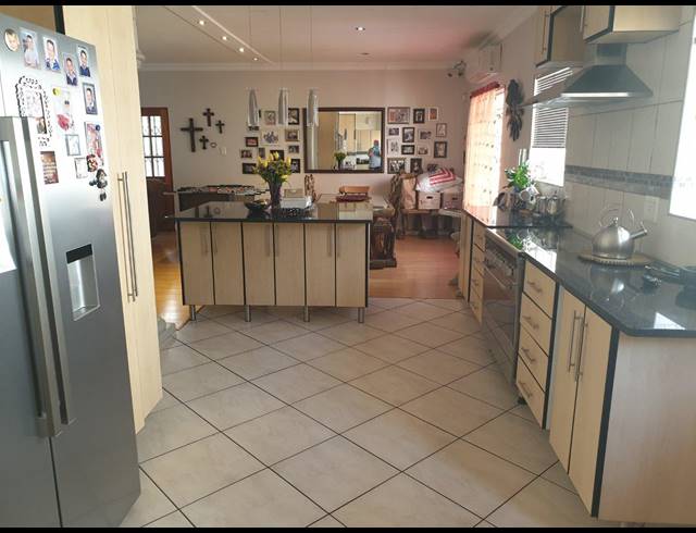 4 BEDROOM HOUSE SOLD IN FLORAUNA